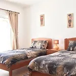 Albufeira, Standind Flat With Swimming Pool